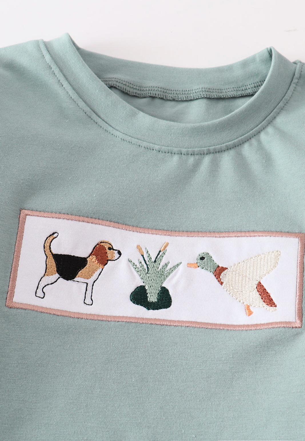 Duck hound embroidery set